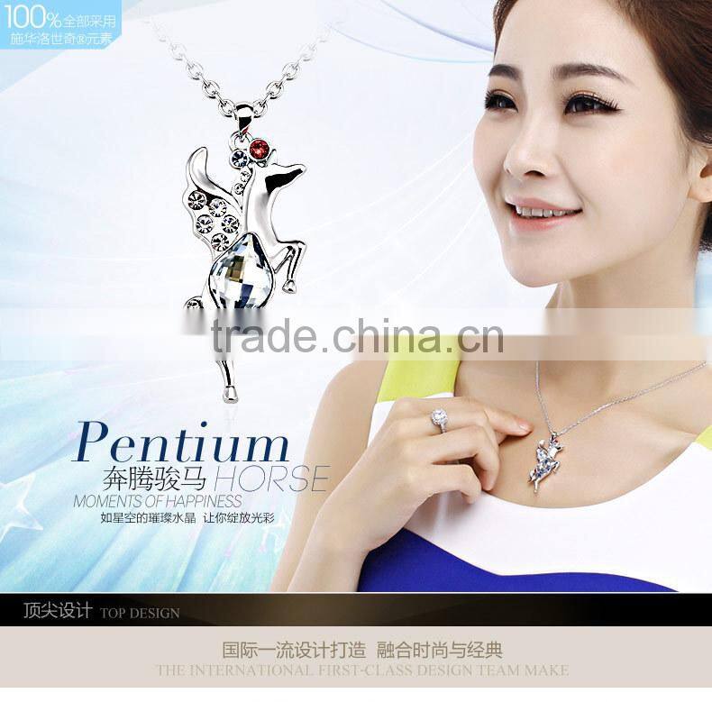 OUXI Flying horse rhodium plated crystal 2015 latest design necklace fashion jewellery 10964