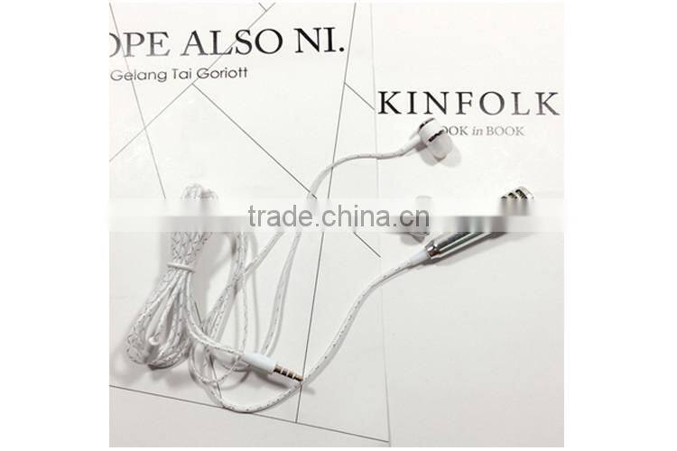 Mini Mobile Phone Karaoke portable speaker handheld microphone