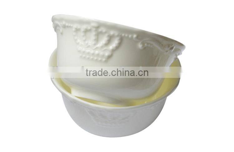 Wholesale fine royal new bone china white embossed ceramic soup bowl with crown design