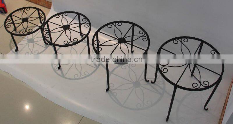 Best selling balcony floor standing black iron metal flower pot rack