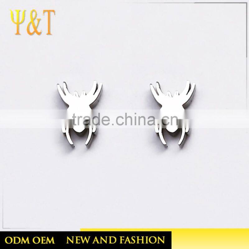 Factory price stainless steel silver plated minnie mouse stud earrings from chinese supplier