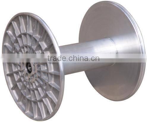 Aluminium beam for warping machine