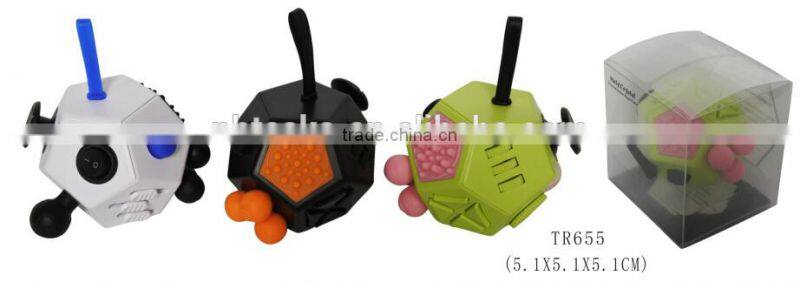 Newest plastic desk stress relief toy 12 sides finger fidget cube toy