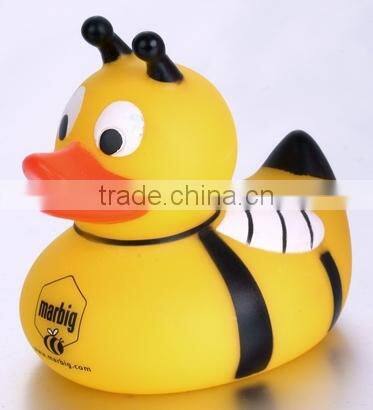 Snowflake printed rubber bath duck custom logo eco-friendly rubber floating toy for babies