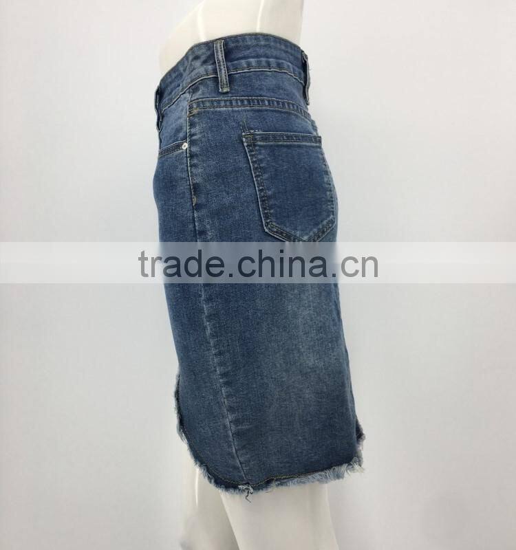 Women OEM frayed hem front botton denim skirt