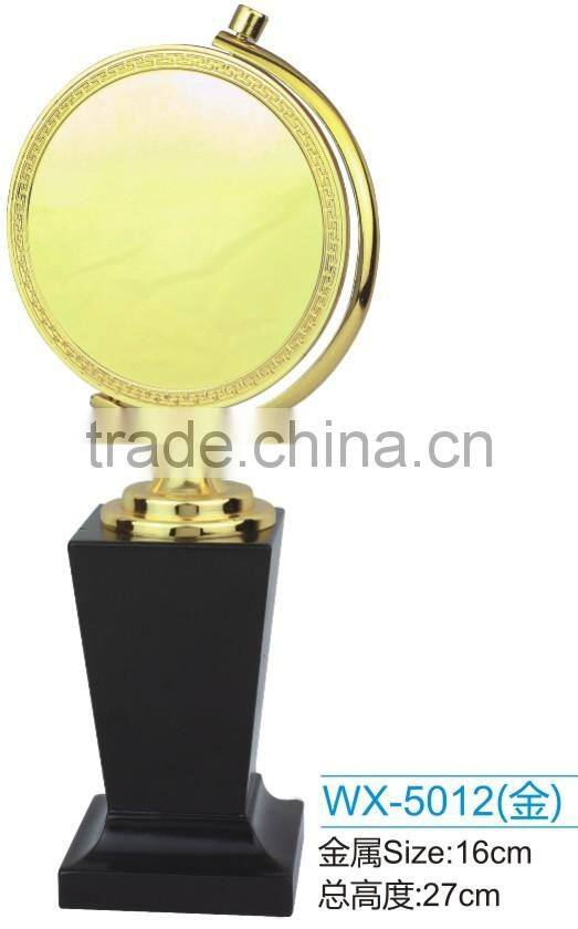 Professional custom Wood base trophy for winner