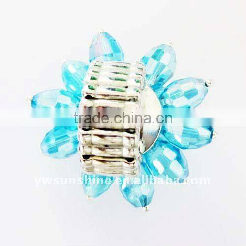 Wholesale crystal flower shape finger ring