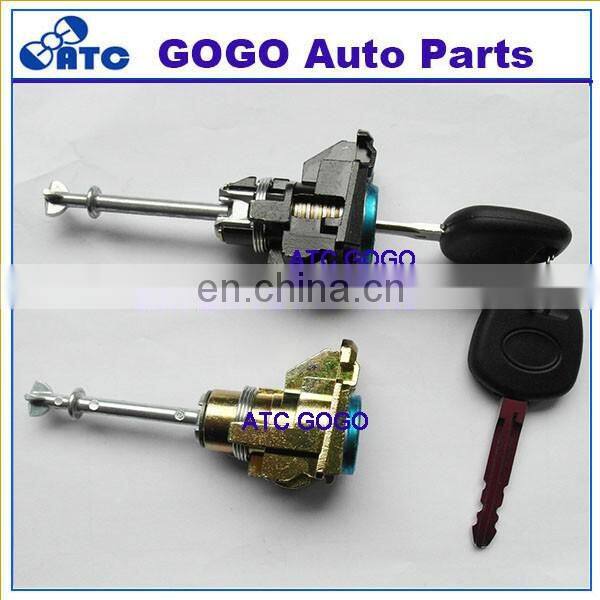 69051-0K011(RH) 69052-0K011(LH) car door lock parts+KEY SET