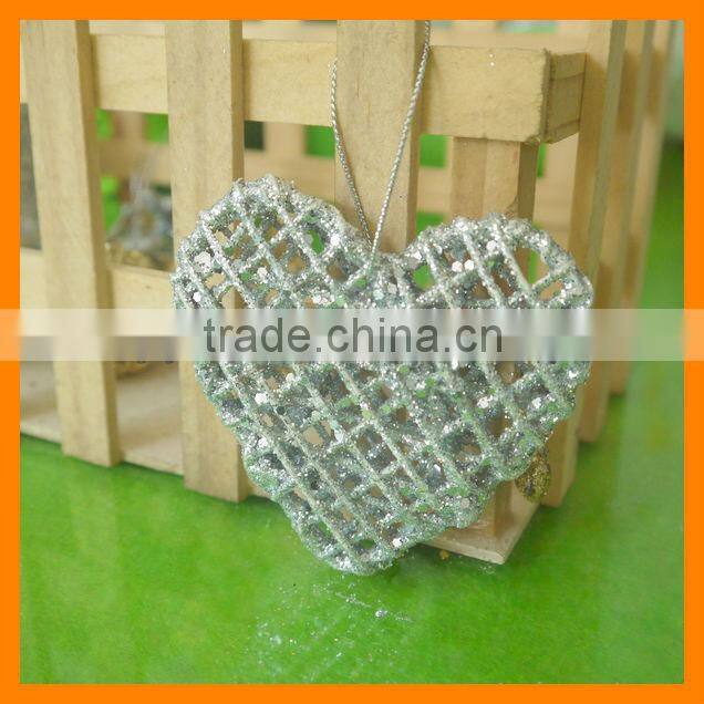 Plastic Netty Heart For Christmas Decoration