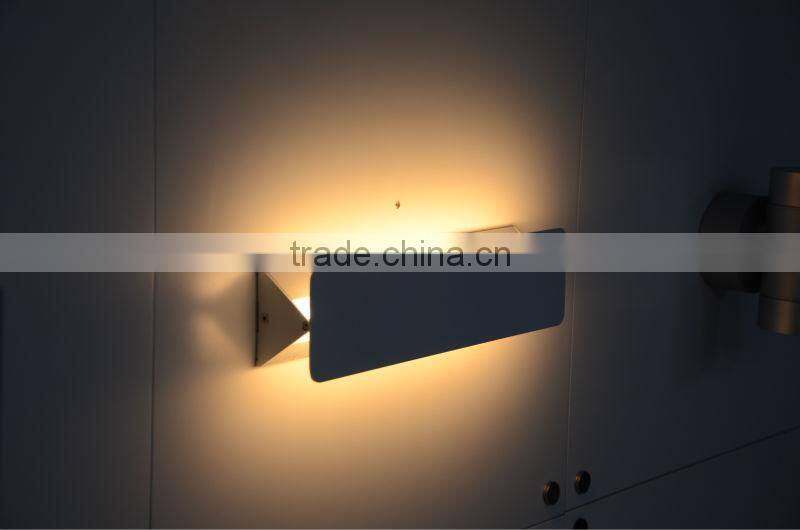 adjustable surface mounted Led wall light, up down Led wall lamp ,decorative wall light for bedroom, living room 6W