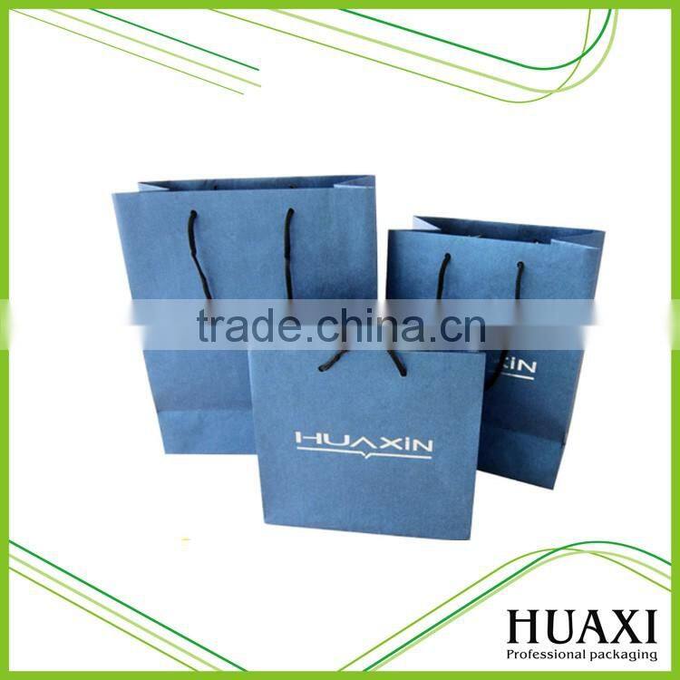 2016 hot sale with logo promotional popular paper shopping bags for garment