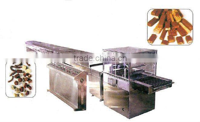 Chocolate enrobing candy bar machine