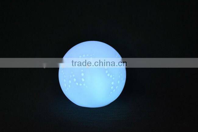 LED color changing ball light Creative Flashing light colorful plastic lamp for holiday