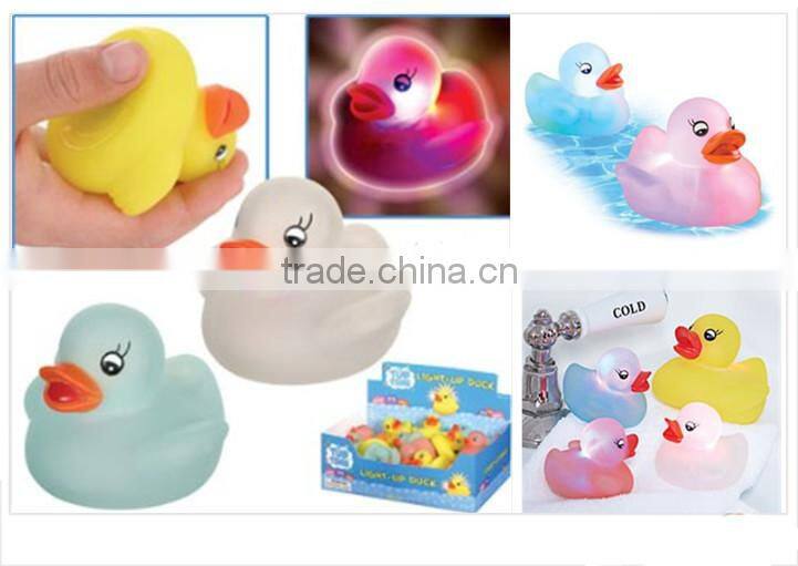 Float singing bath duck make sound