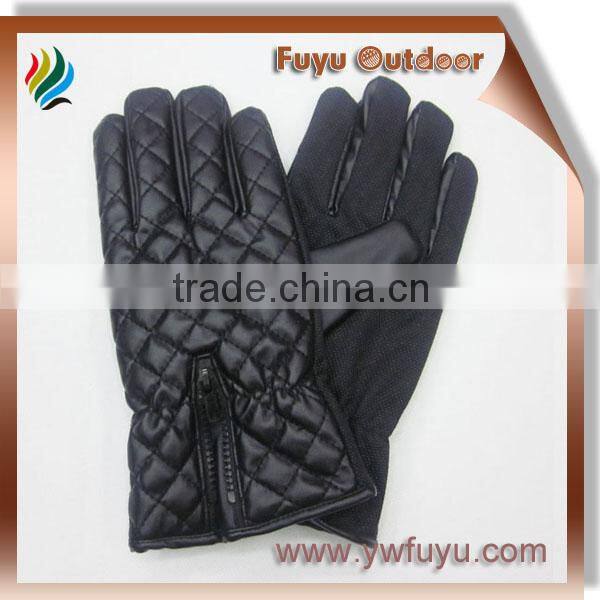 leather glove manufacturer