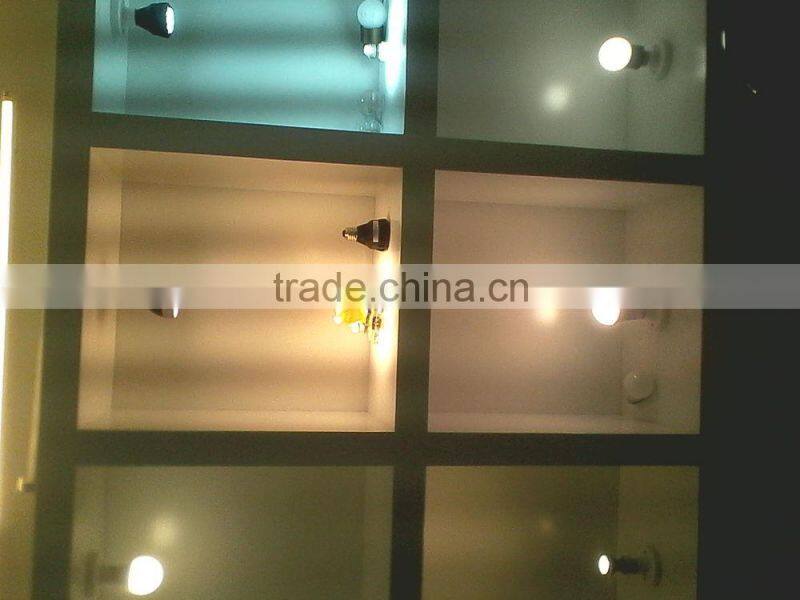 Silver/white 9W E27 led bulb light