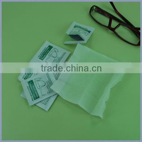 goggles lens cleaning towelette