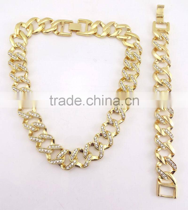 Spring style light weight gold necklace set