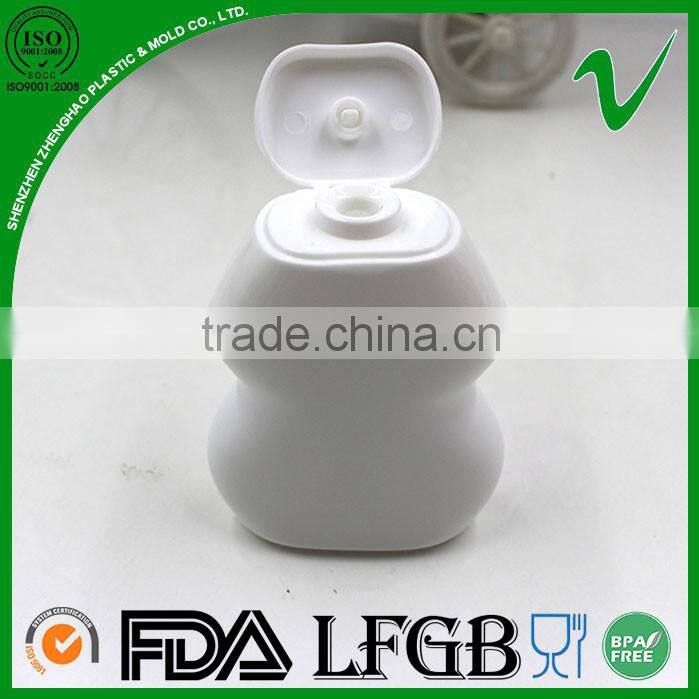 Flat high quality disposable small plastic squeeze bottle for energy beverage