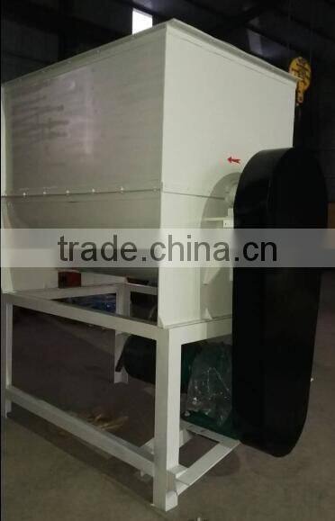 Hand manual discharge blender