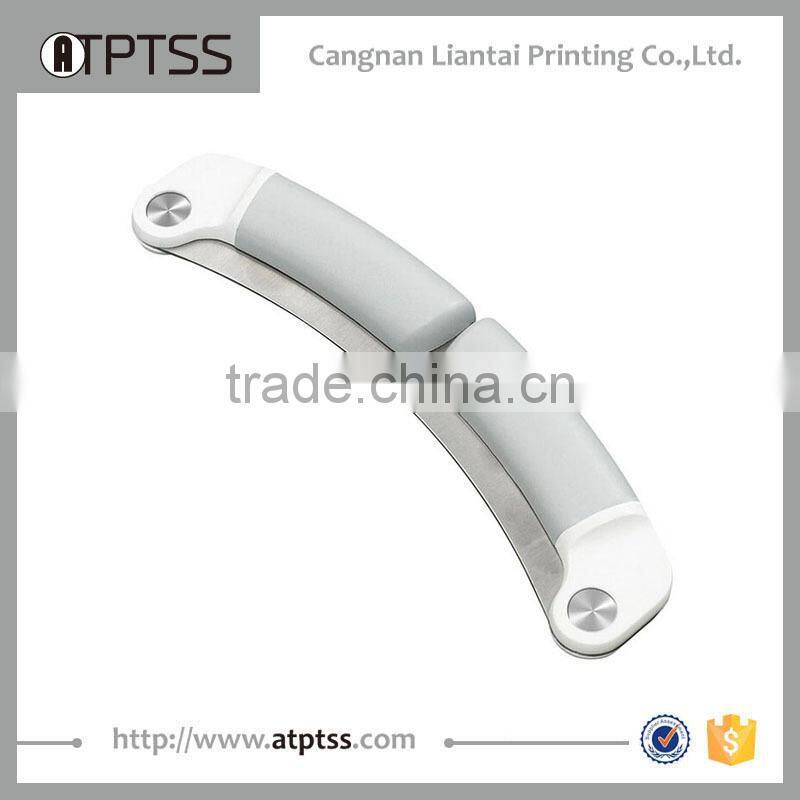 sharp edged double handle foldable knife