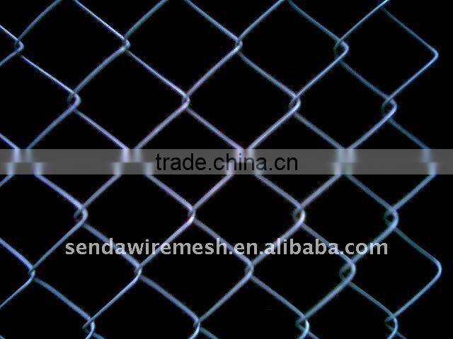 nature pressure treated wood type and metal frame material chain link fence