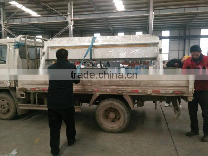 Automatic welded wire mesh cutting machine