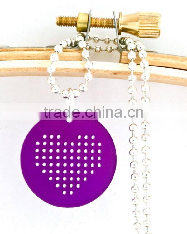 high quality eco friendly new products promotional gift polyester felt fabric hollow heart pendant necklace on alibaba express