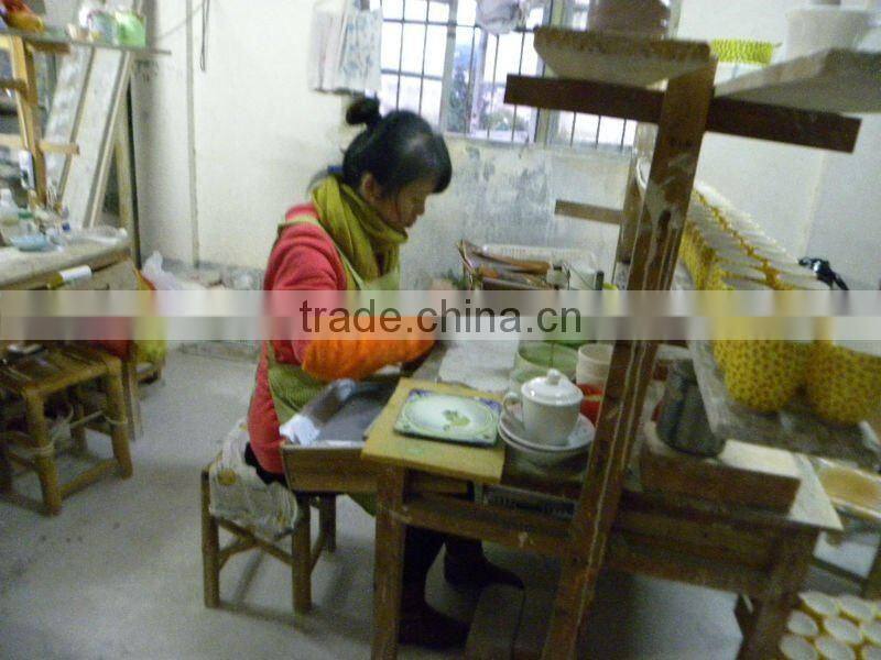 ceramic salt & pepper shaker