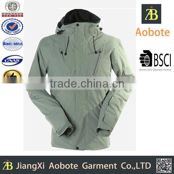 2015 Comfortable Waterproof Man Snowboard Jacket