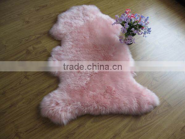 Real new zealand pink sheepskin rug