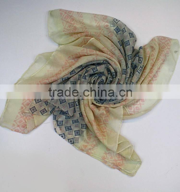 2016 Spring scarf OEM beaty flower 100% polyester Spring scarf