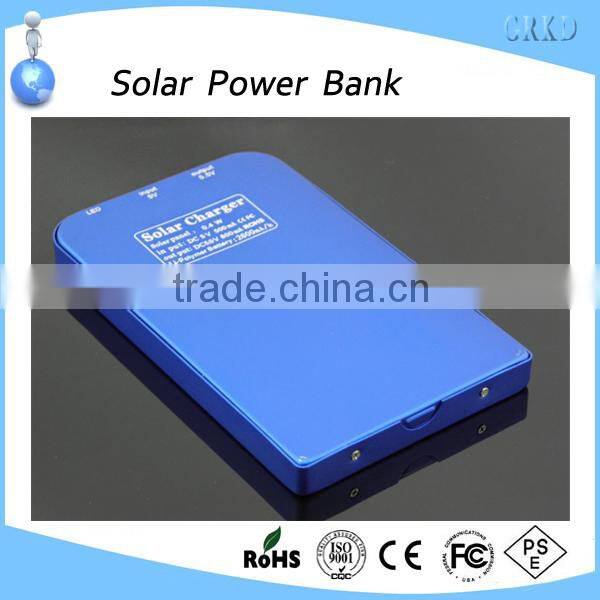 Ultra slim 2600mah solar power bank for cell phone mp3 mp4