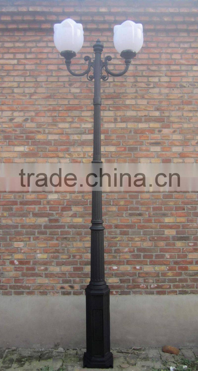 decorative steet lighting pole cast iron or aluminium