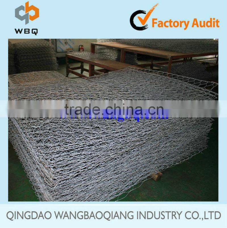 PVC coated wire mesh fence panel