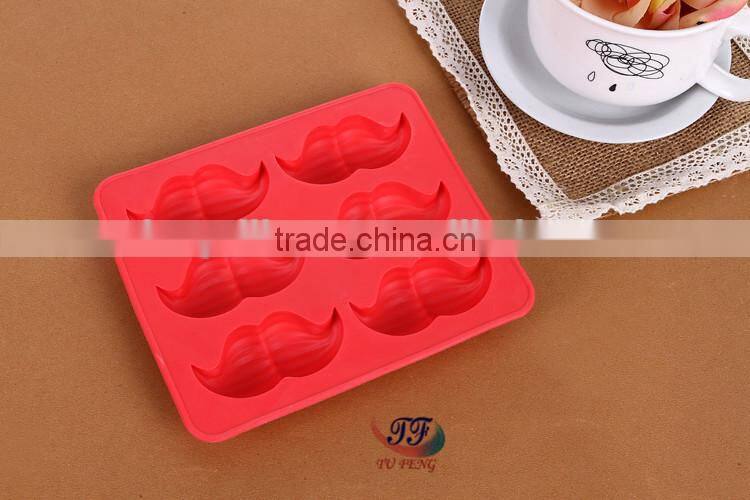 wholesale useful and durable bear shaped silicone best ice cream maker/custom ice cube tray