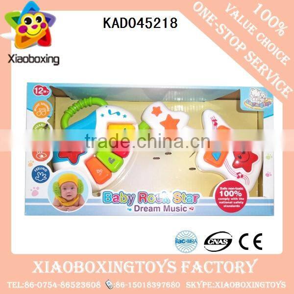 Hot selling interesting gift lovely plastic infant rattle ball baby toys