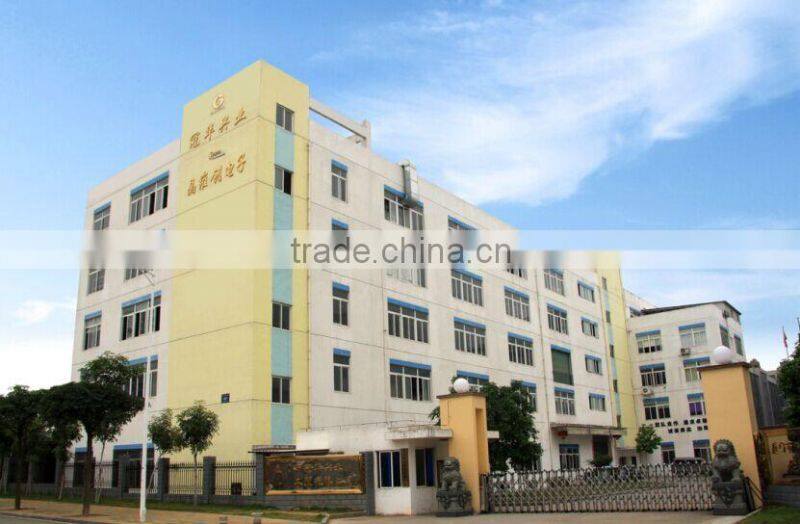 plastic lunch box with travel cup / cooler bag set