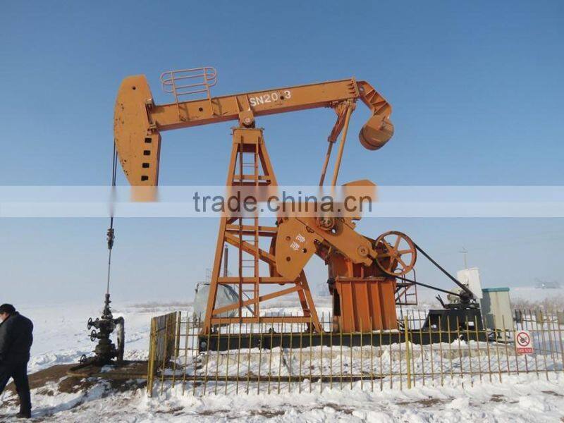 API 11E Curved Beam Horsehead Pump, Nodding Donkey from China Manufacturer