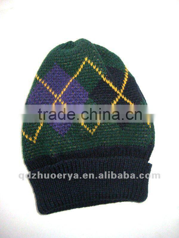 Scarves made of colorful woolen yarn