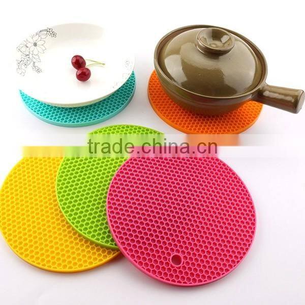 Popular Kitchen Table Accessories Heat Resistant Honeycomb Silicone Pot Holder, Silicone Coaster