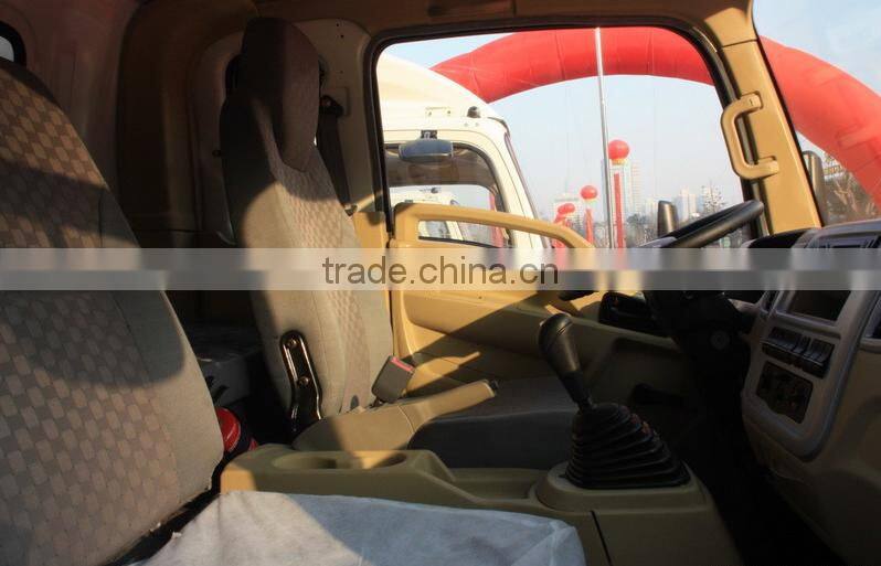 quality-assured 95hp 4x2 refrigerated van and truck