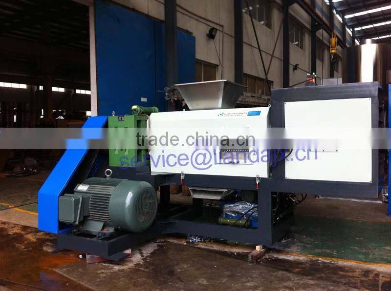 PP film squeezing dryer