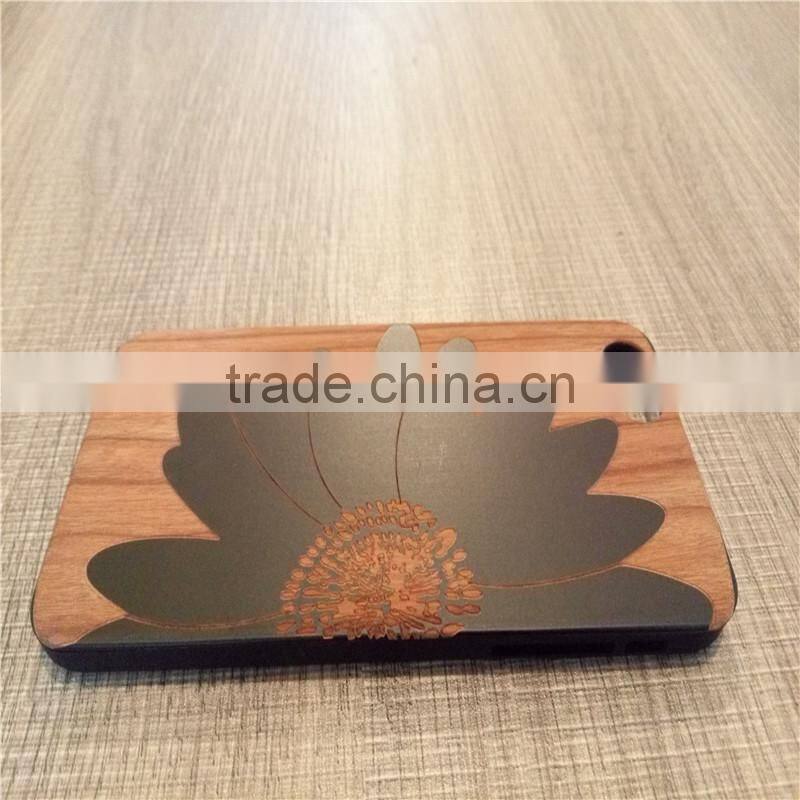 Classical Chinese 2017 newest design PC sticked with wood cartoon carving cell phone case for Iphone