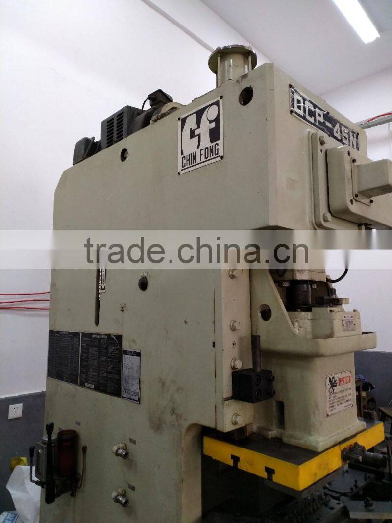 Bakelite &Plastic Lampholder F 1404 E14