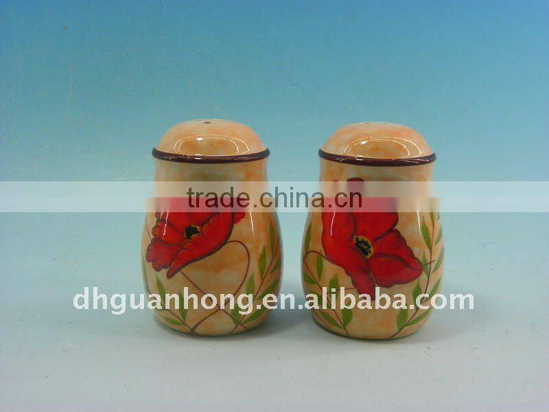 2012novelty cheap colorful ceramic pepper shaker