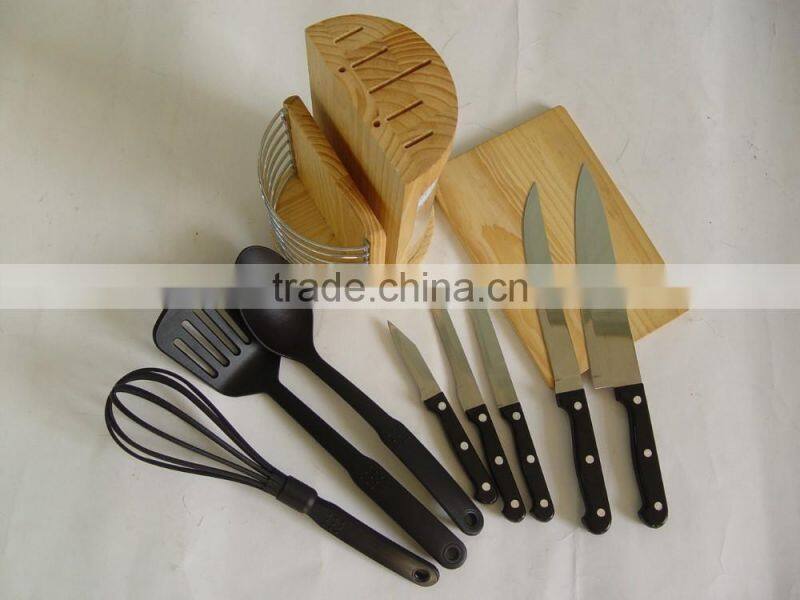 13pcs wooden knife block with 5knives ,6pcs Nylon utensils and one chopping board
