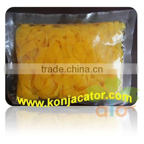 Gluten free and low carb slim konnyaku ramen/konjac shirataki noodle with carrot