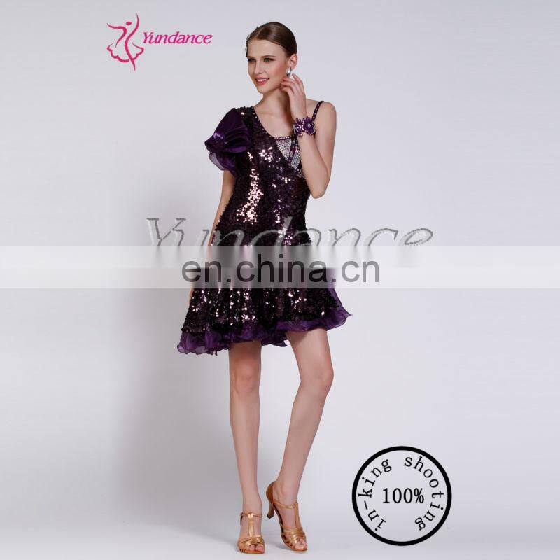 L-1137 dancing queen costumes