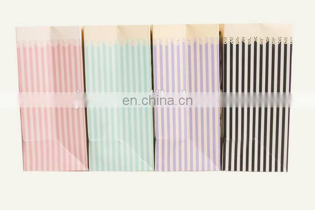 2015 bear pattern black paper bag for packing toys hs code